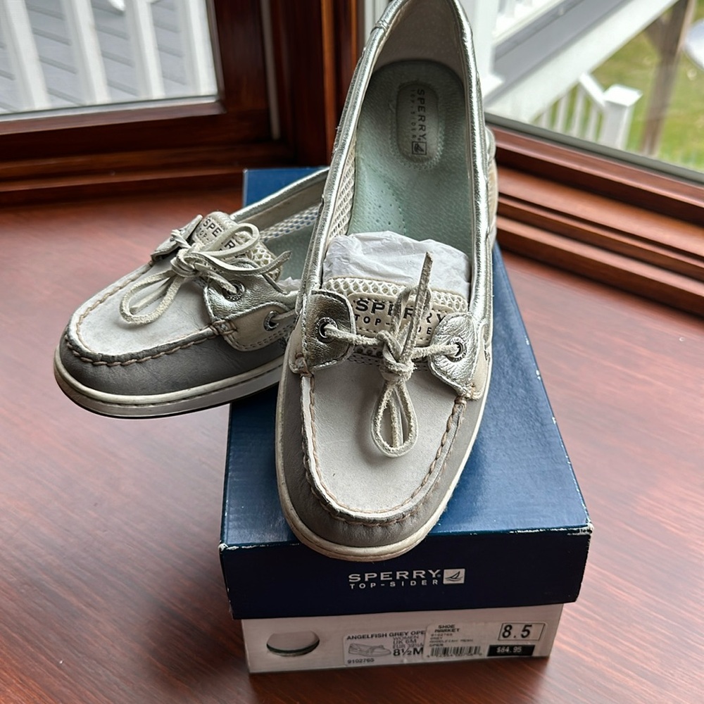 Sperry Angelfish 8 1/2 M grey